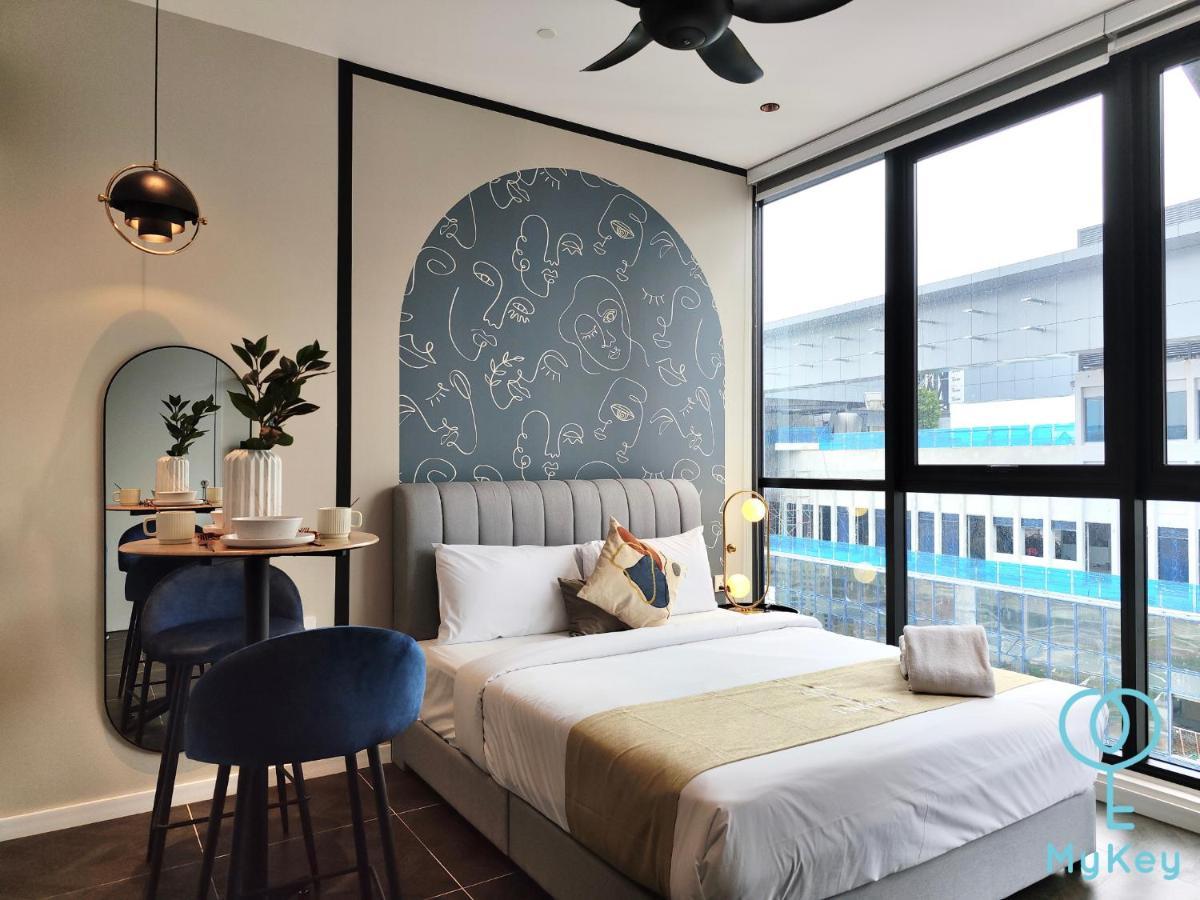 Aparthotel Scarletz By Mykey