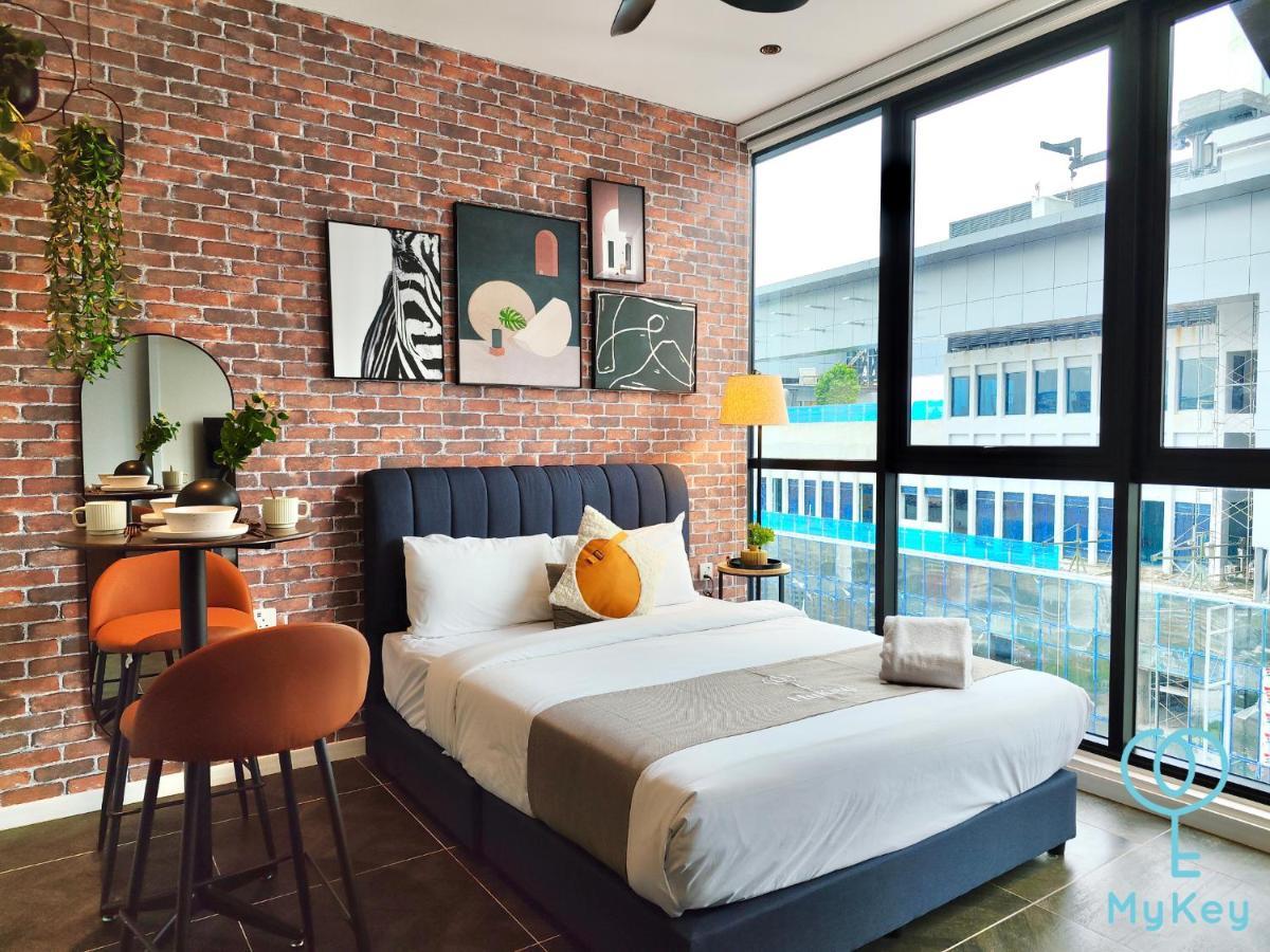 Aparthotel Scarletz By Mykey